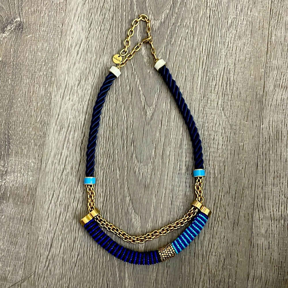 :: Stella & Dot Marine Hand Beaded Necklace